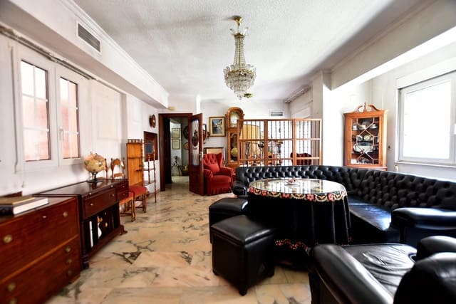 4 camera da letto Appartamento in vendita in Camino de Ronda - Rosaleda, Granada città - 435.000 € (Rif: 9434271)