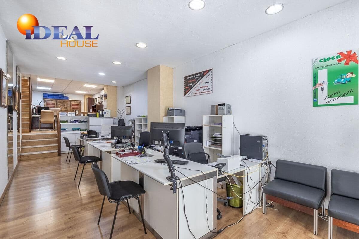 Commercial for sale in Granada city - € 490,000 (Ref: 9434273)