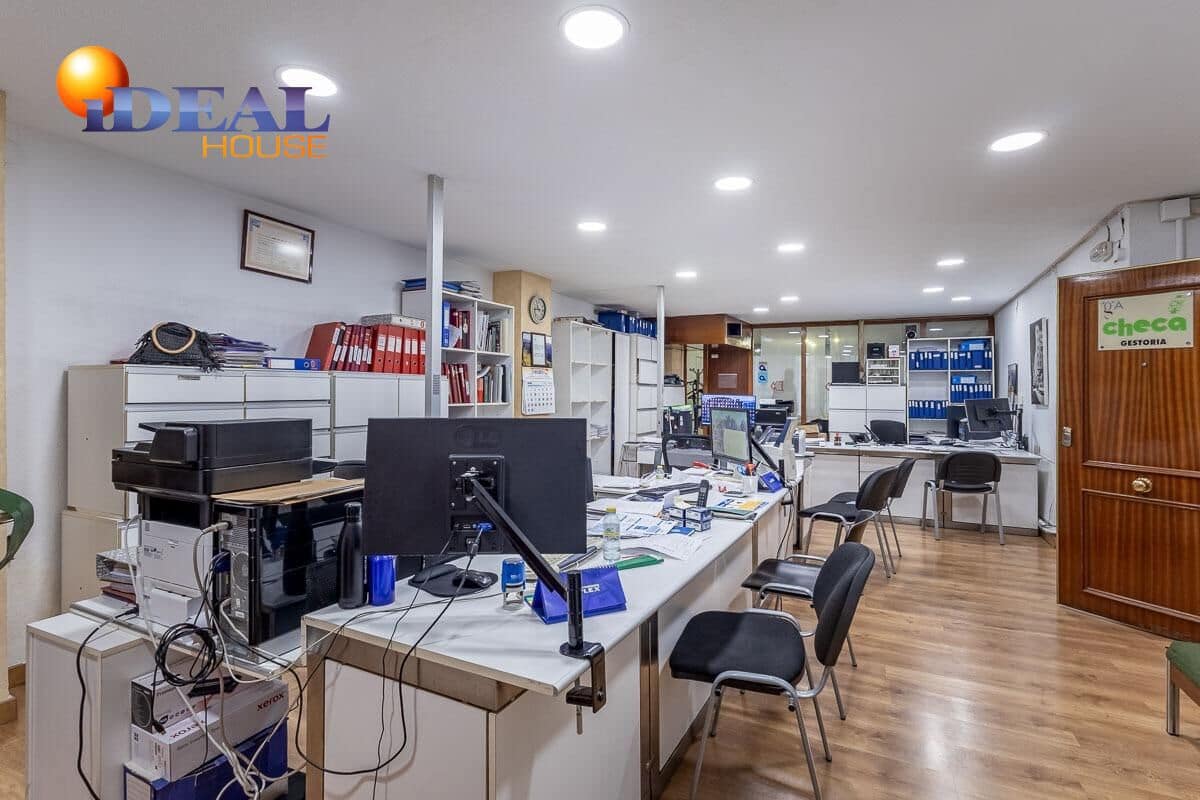 Commercial for sale in Granada city - € 490,000 (Ref: 9434273)