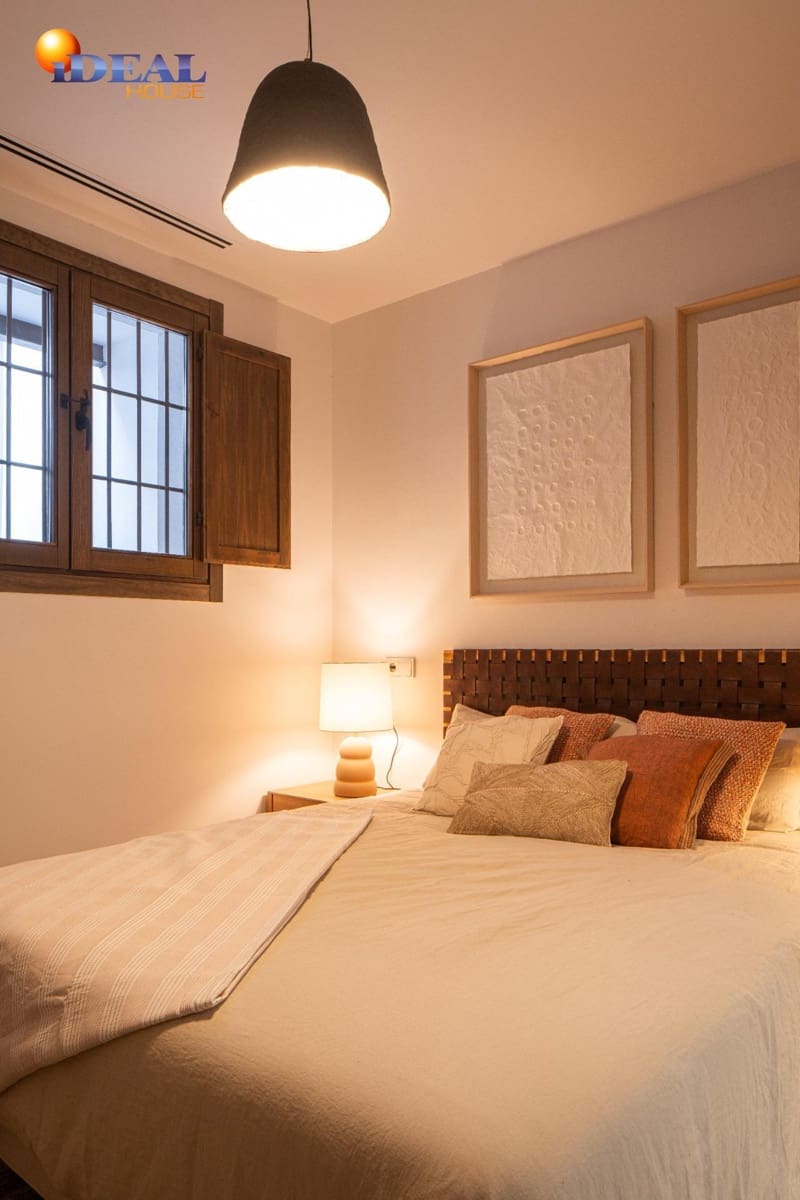 2 sovrum Lägenhet till salu i Granada stad - 265 000 € (Ref: 9434274)