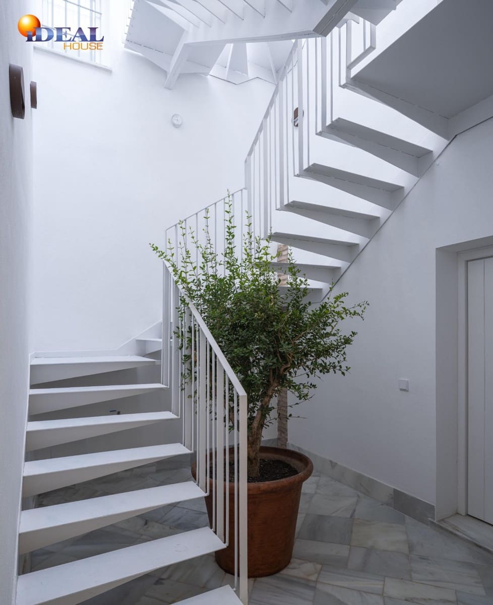 2 sovrum Lägenhet till salu i Granada stad - 265 000 € (Ref: 9434274)