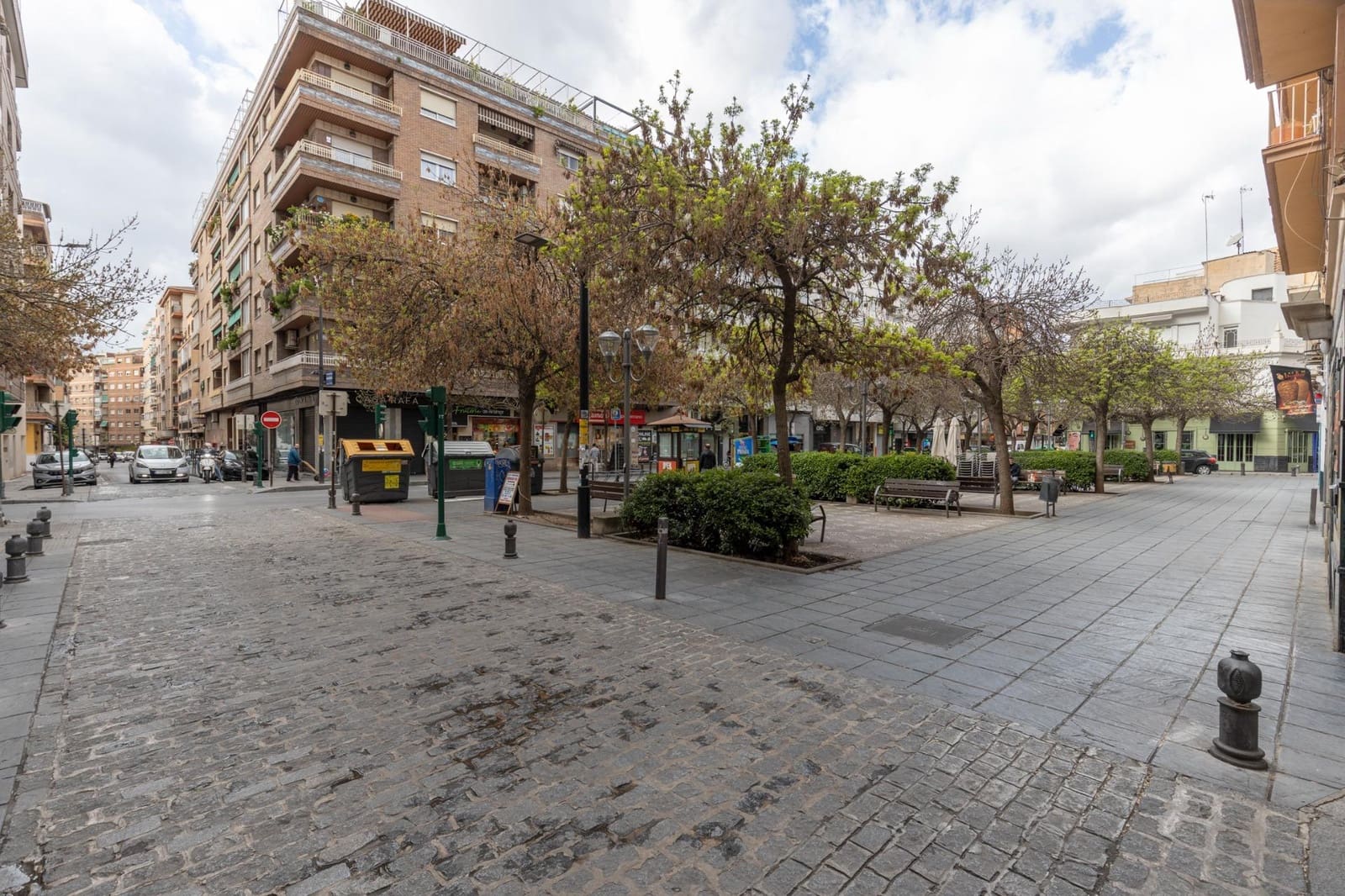 Garaje en Granada ciudad en venta - 30.000 € (Ref: 9434277)