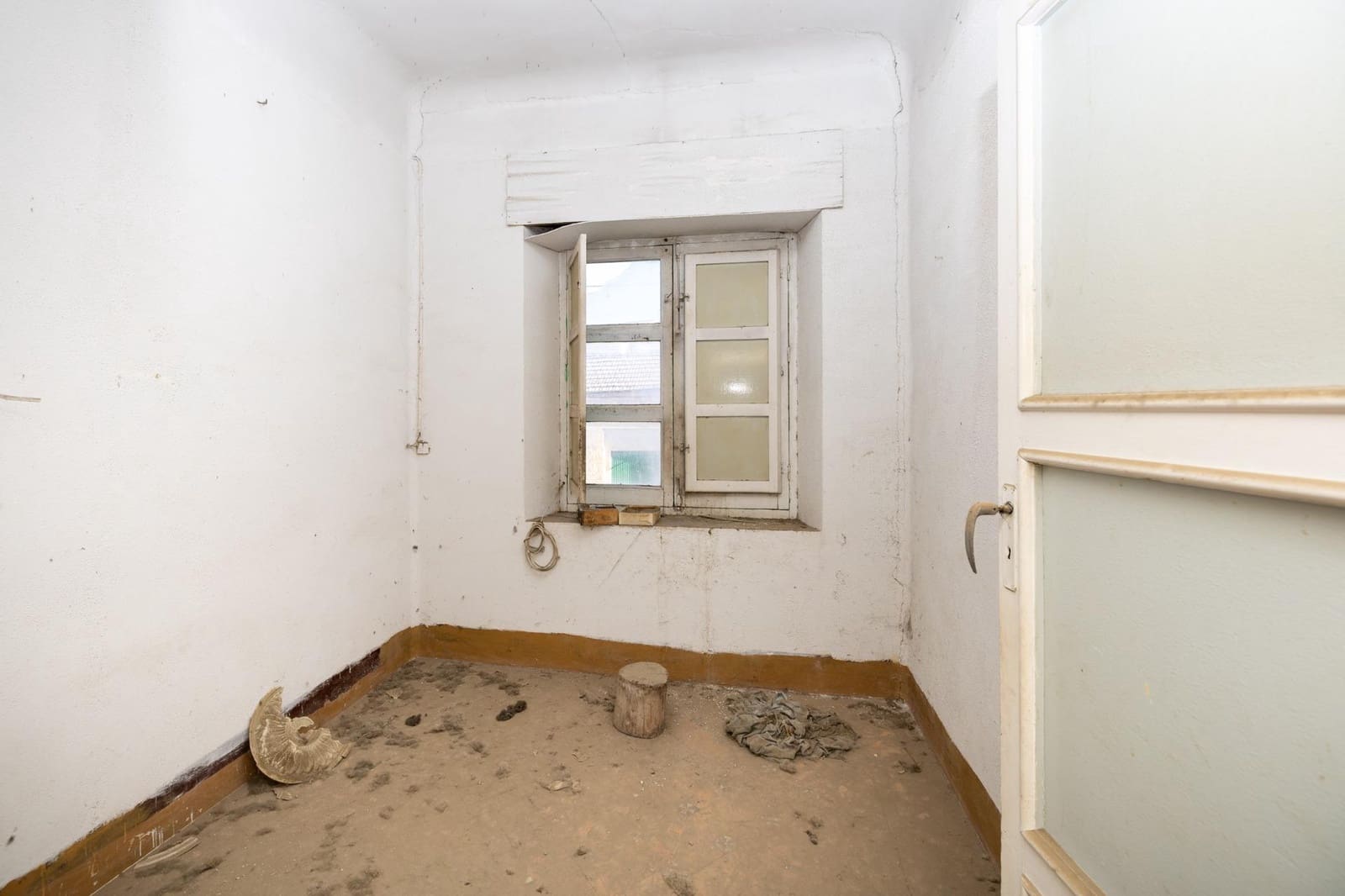 4 chambre Local Commercial à vendre à Fuente Vaqueros - 200 000 € (Ref: 9434278)