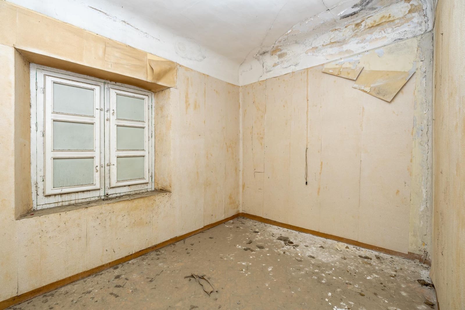 4 chambre Local Commercial à vendre à Fuente Vaqueros - 200 000 € (Ref: 9434278)