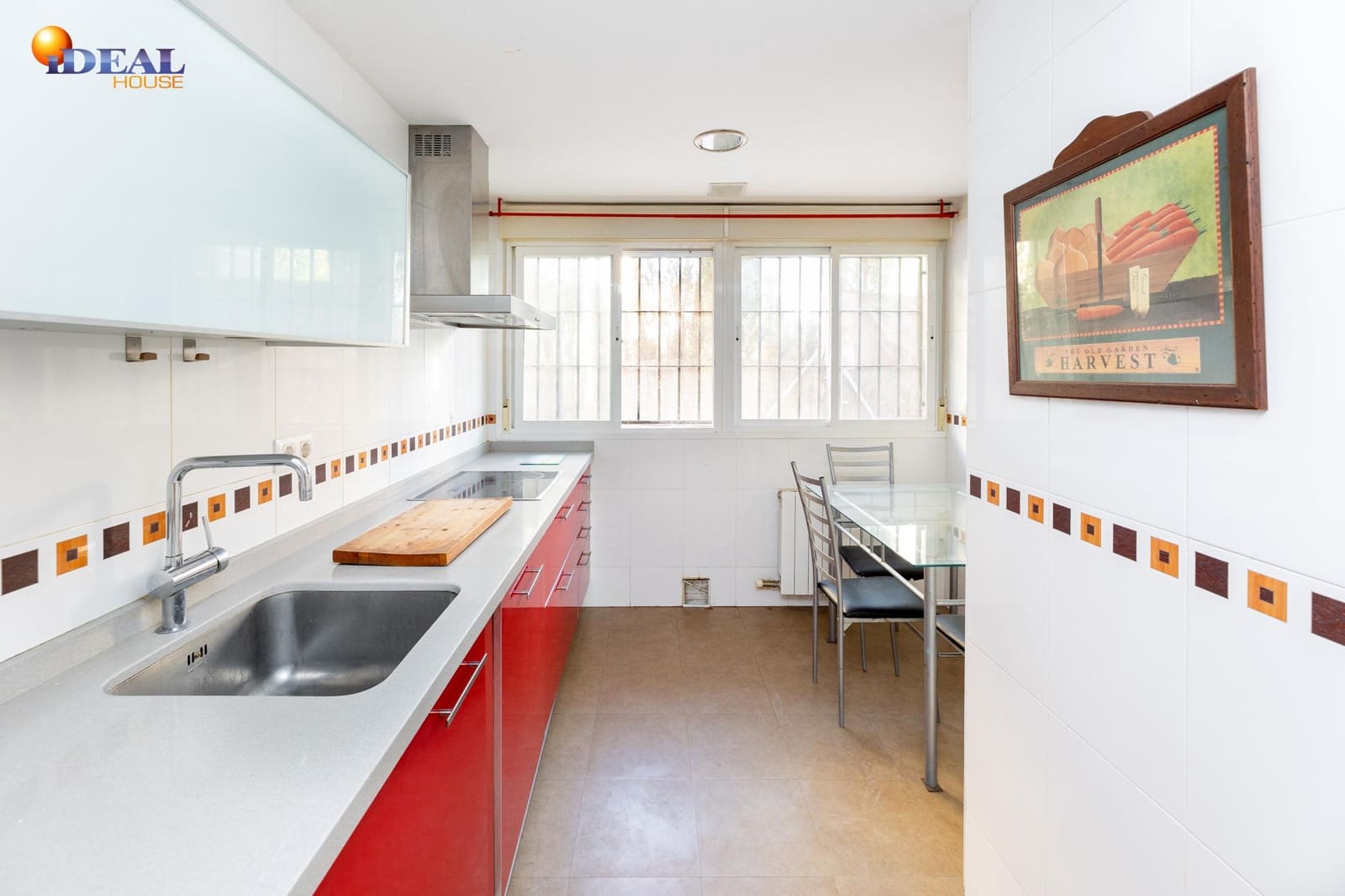 4 bedroom Terraced Villa for sale in Atarfe with pool garage - € 255,000 (Ref: 9434282)