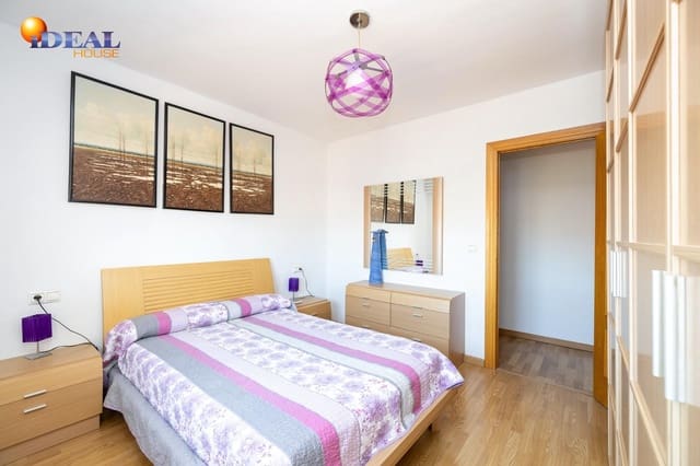 1 sovrum Takvåning till salu i La Zubia med garage - 159 000 € (Ref: 9434283)