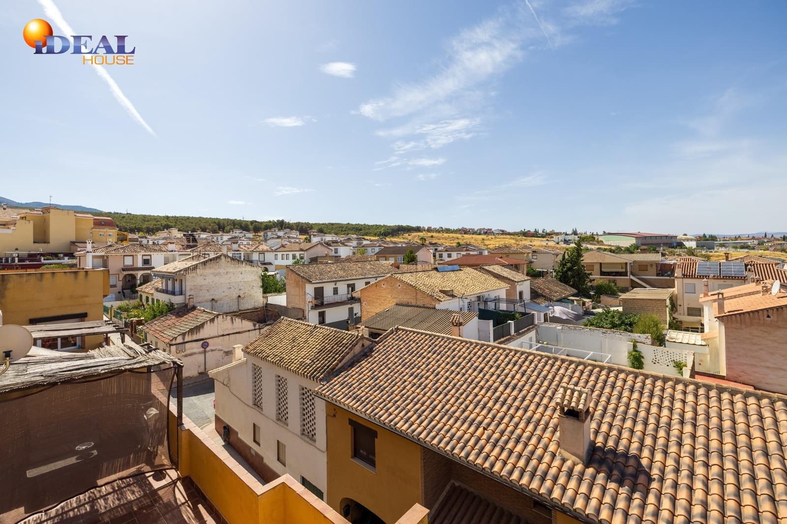 1 sovrum Takvåning till salu i La Zubia med garage - 159 000 € (Ref: 9434283)