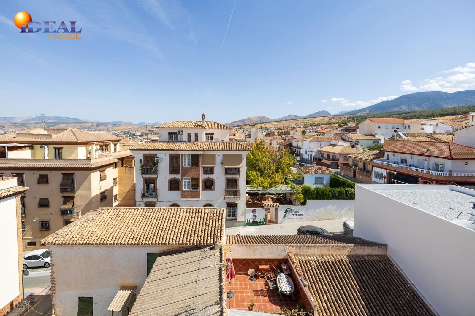 1 sovrum Takvåning till salu i La Zubia med garage - 159 000 € (Ref: 9434283)