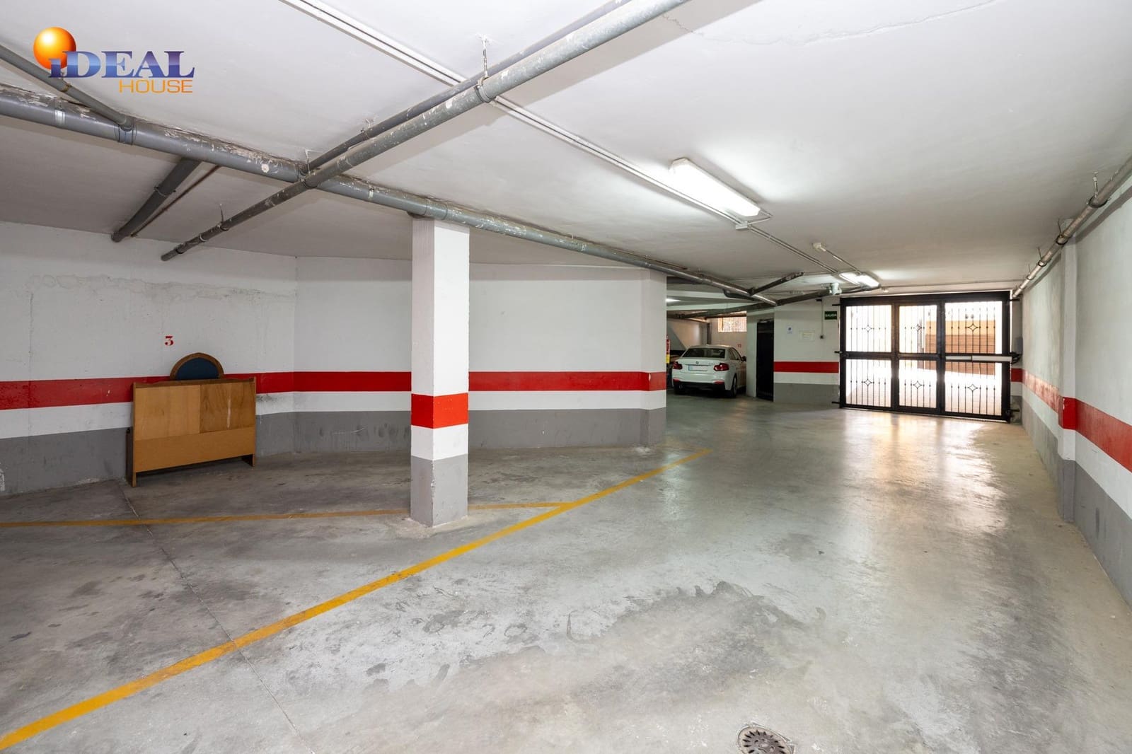 1 sovrum Takvåning till salu i La Zubia med garage - 159 000 € (Ref: 9434283)