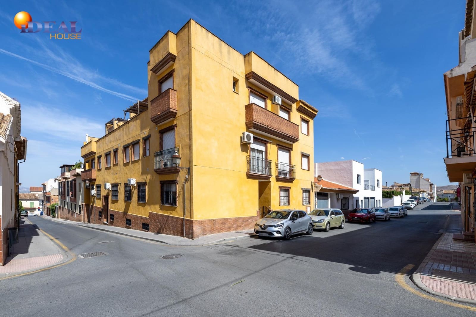 1 sovrum Takvåning till salu i La Zubia med garage - 159 000 € (Ref: 9434283)