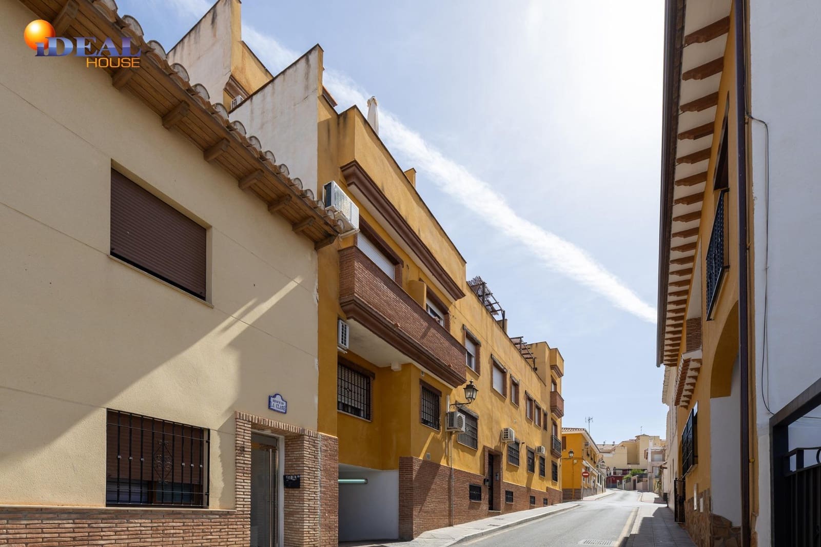 1 sovrum Takvåning till salu i La Zubia med garage - 159 000 € (Ref: 9434283)