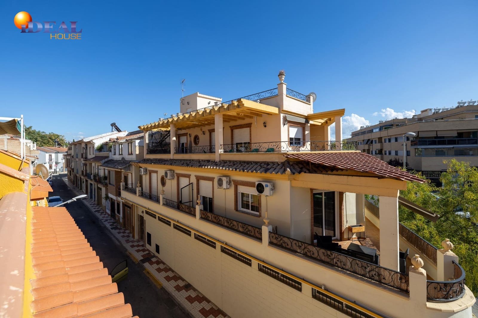 3 makuuhuone Omakotitalo myytävänä paikassa Maracena mukana 
autotalli - 270 000 € (Ref: 9434286)