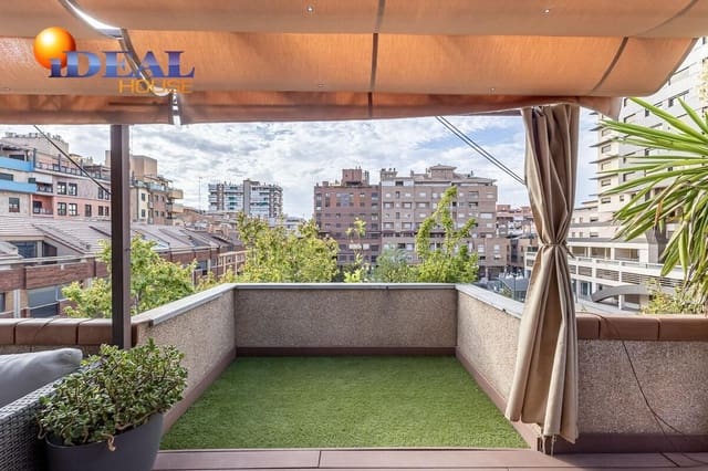 3 makuuhuone Huoneisto myytävänä paikassa Pajaritos - Plaza de Toros, Granada kaupunki mukana 
autotalli - 530 000 € (Ref: 9434287)