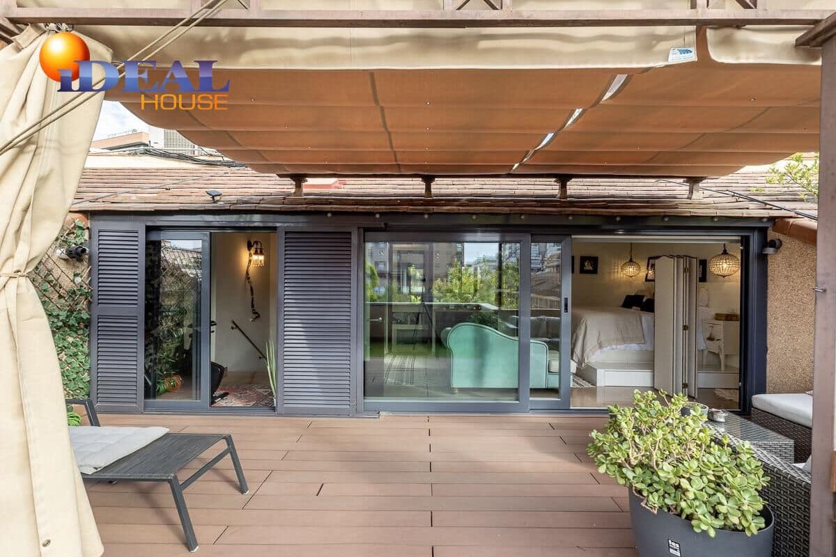 3 makuuhuone Huoneisto myytävänä paikassa Granada kaupunki mukana 
autotalli - 530 000 € (Ref: 9434287)