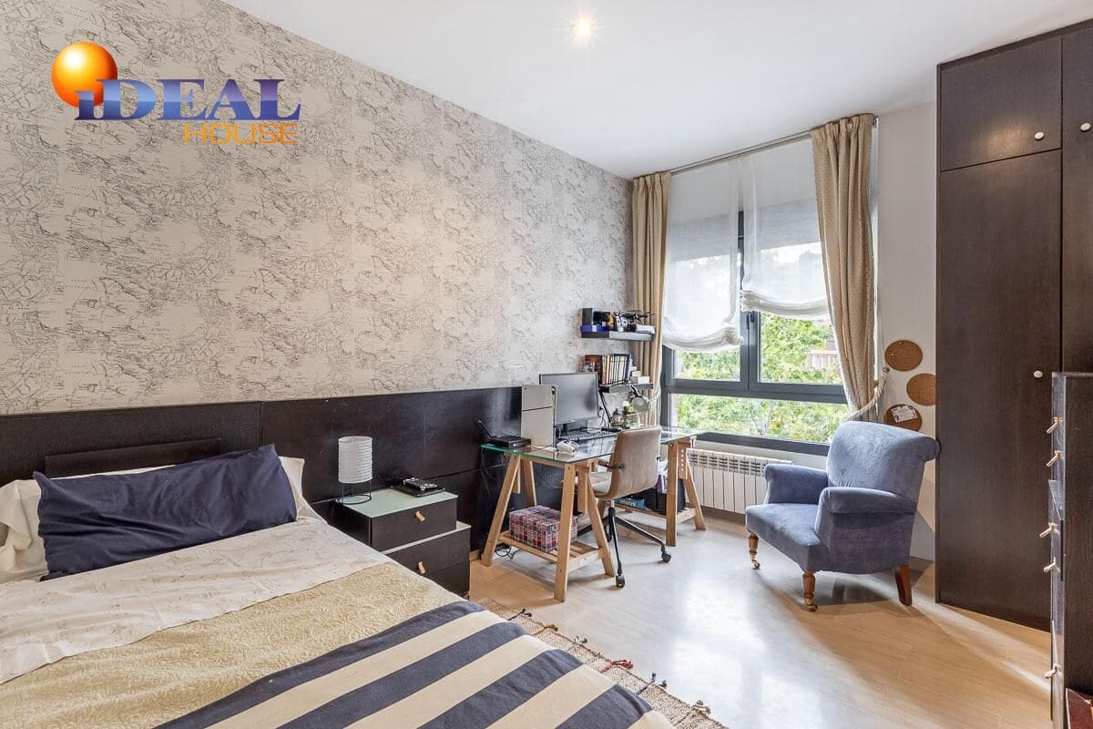 3 makuuhuone Huoneisto myytävänä paikassa Granada kaupunki mukana 
autotalli - 530 000 € (Ref: 9434287)