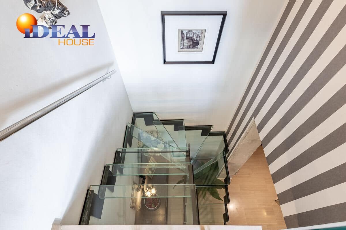 3 makuuhuone Huoneisto myytävänä paikassa Granada kaupunki mukana 
autotalli - 530 000 € (Ref: 9434287)