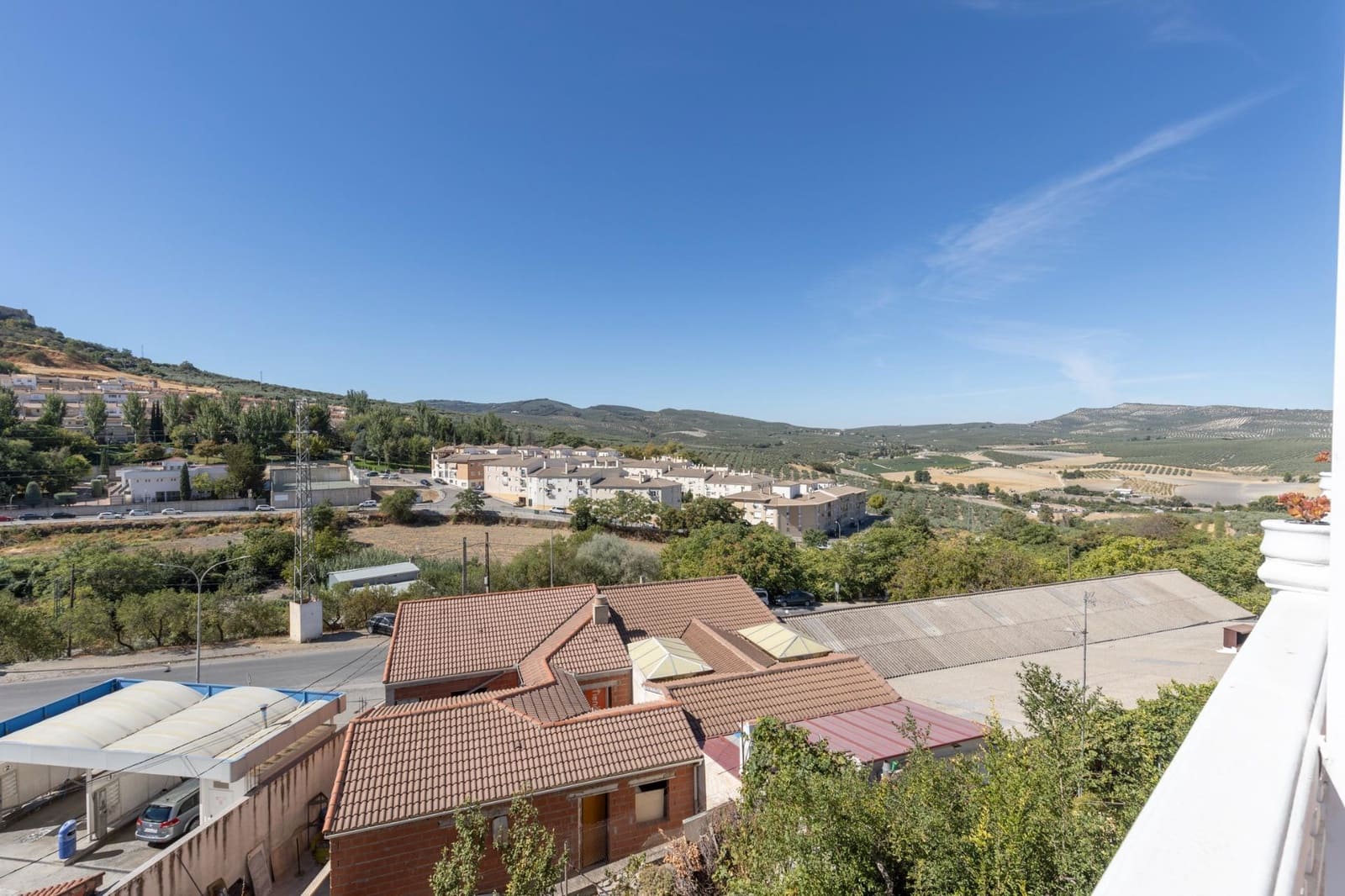 5 bedroom Terraced Villa for sale in Alcala la Real - € 330,000 (Ref: 9434289)