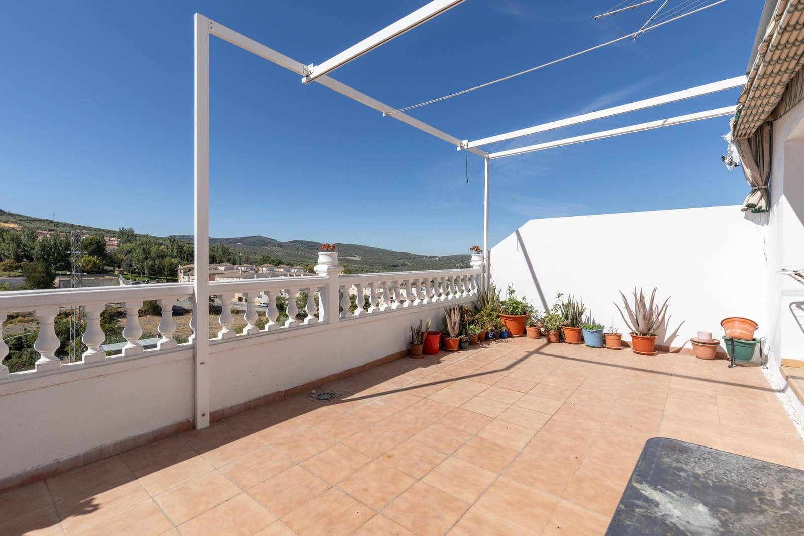 5 bedroom Terraced Villa for sale in Alcala la Real - € 330,000 (Ref: 9434289)