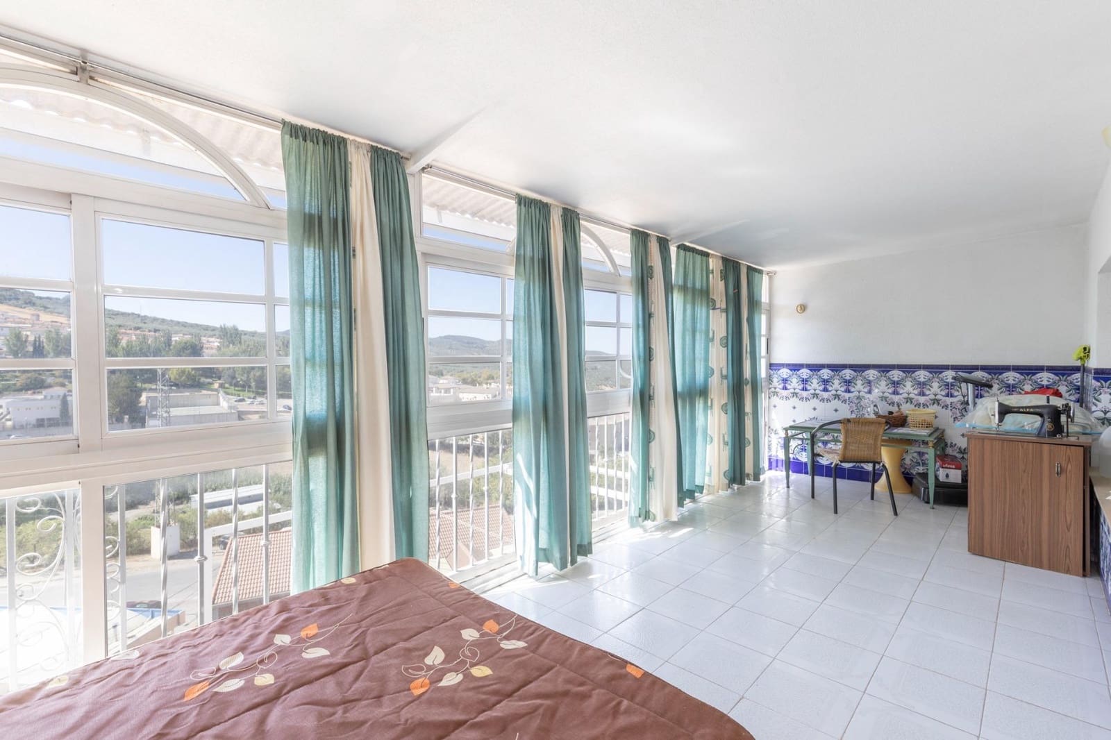 5 bedroom Terraced Villa for sale in Alcala la Real - € 330,000 (Ref: 9434289)