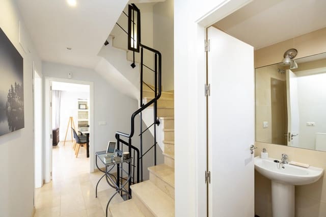 3 soverom Villa til salgs i Las Gabias med svømmebasseng garasje - € 260 000 (Ref: 9434291)