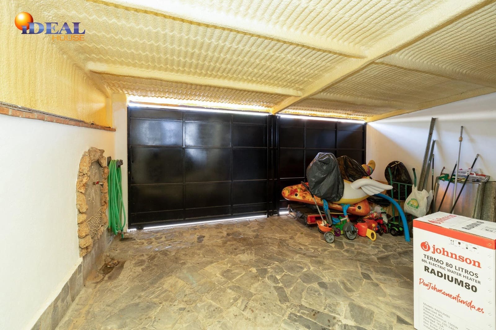 5 bedroom Villa for sale in Ogijares - € 429,900 (Ref: 9434292)