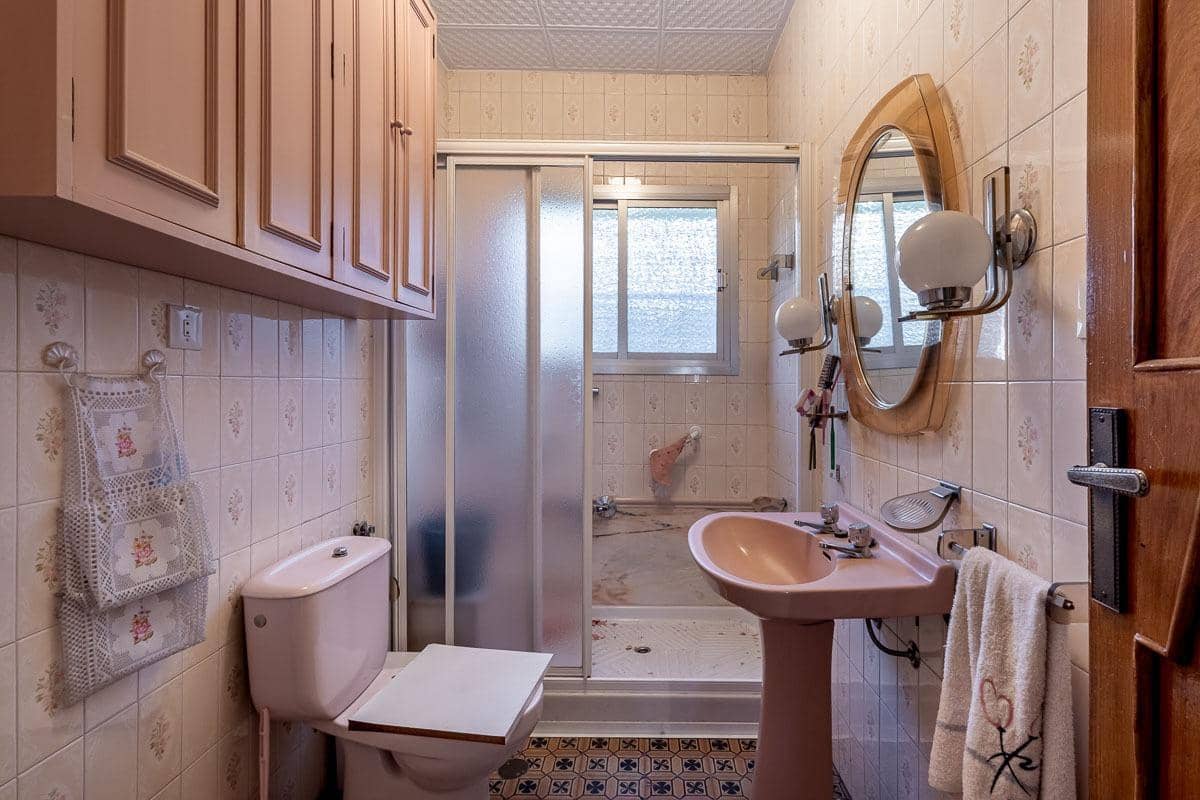 Tontti myytävänä paikassa Armilla - 330 000 € (Ref: 9434295)