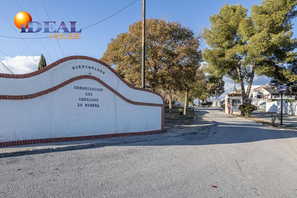 4 chambre Villa/Maison à vendre à Atarfe avec piscine garage - 395 000 € (Ref: 9434303)