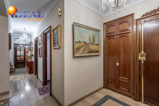 Piso de 3 habitaciones en Camino de Ronda - Rosaleda, Granada ciudad en venta con garaje - 479.900 € (Ref: 9434306)