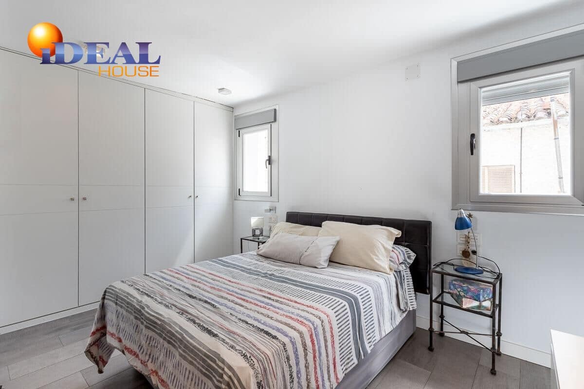 3 bedroom Townhouse for sale in Granada city - € 420,000 (Ref: 9434311)