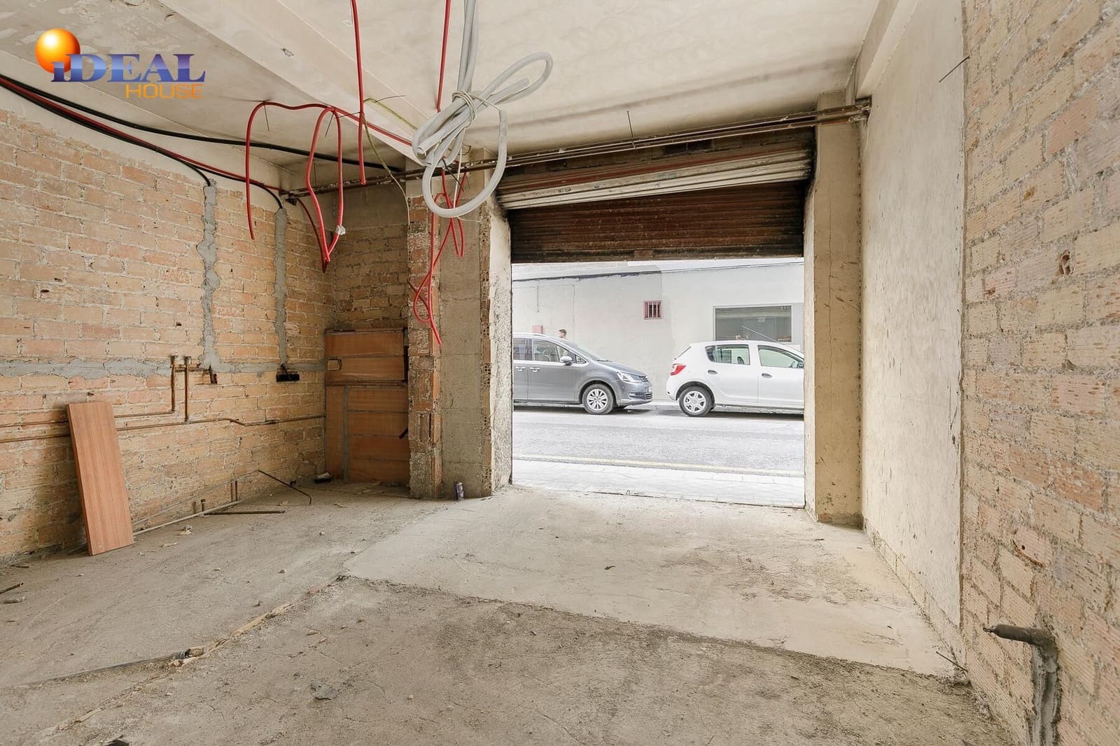 Erhverv til salg i Granada by - € 65.000 (Ref: 9434314)