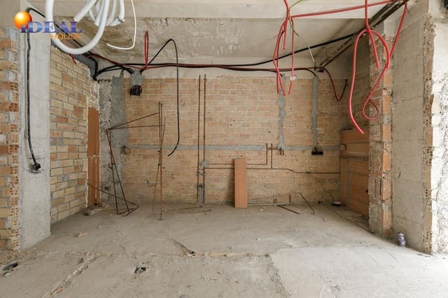 Erhverv til salg i Camino de Ronda - Rosaleda, Granada by - € 65.000 (Ref: 9434314)