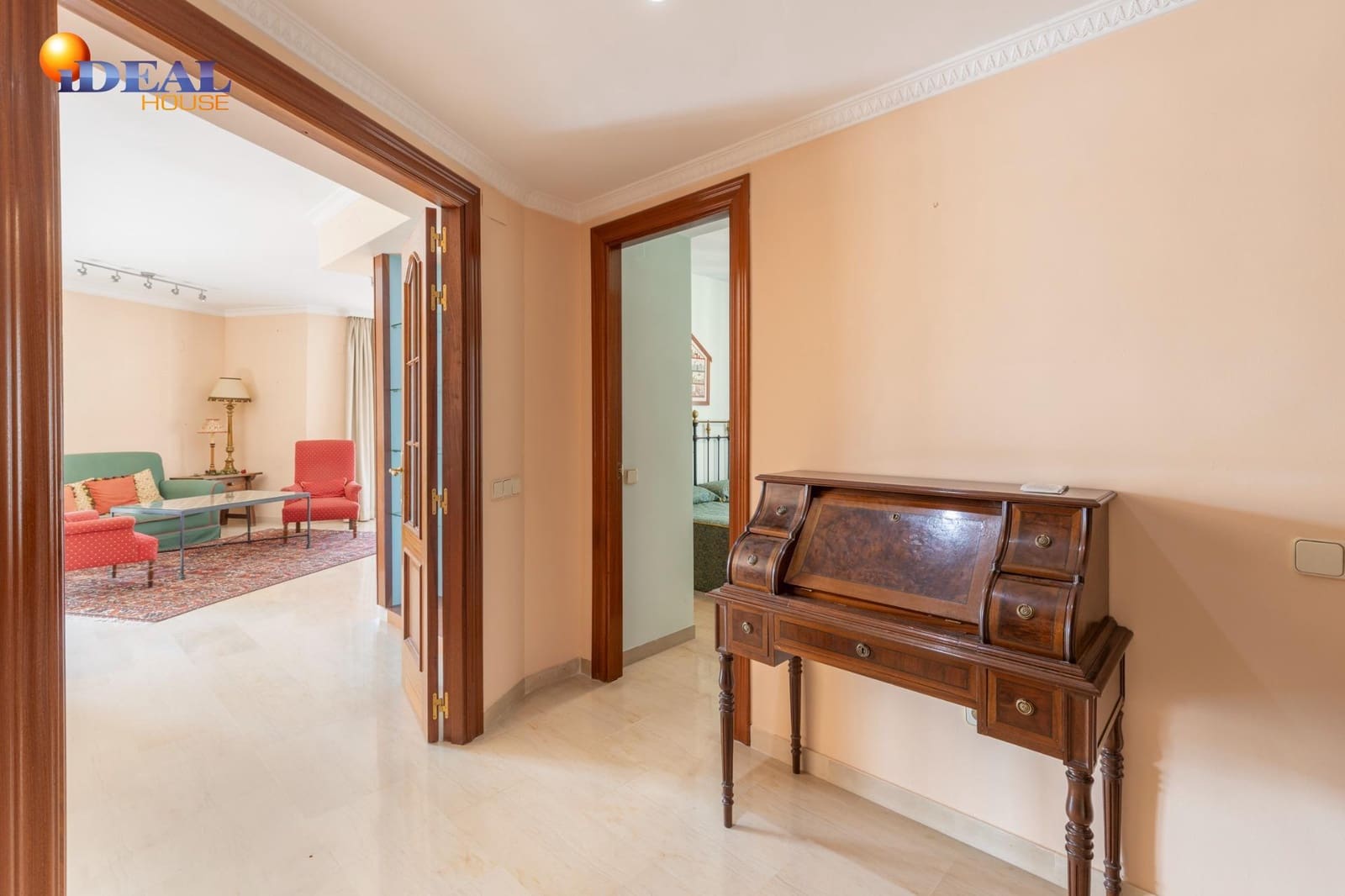 4 soveværelse Lejlighed til salg i Granada by med garage - € 580.000 (Ref: 9434318)