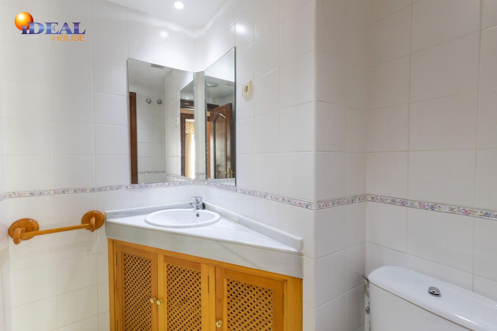 4 soveværelse Lejlighed til salg i Granada by med garage - € 580.000 (Ref: 9434318)