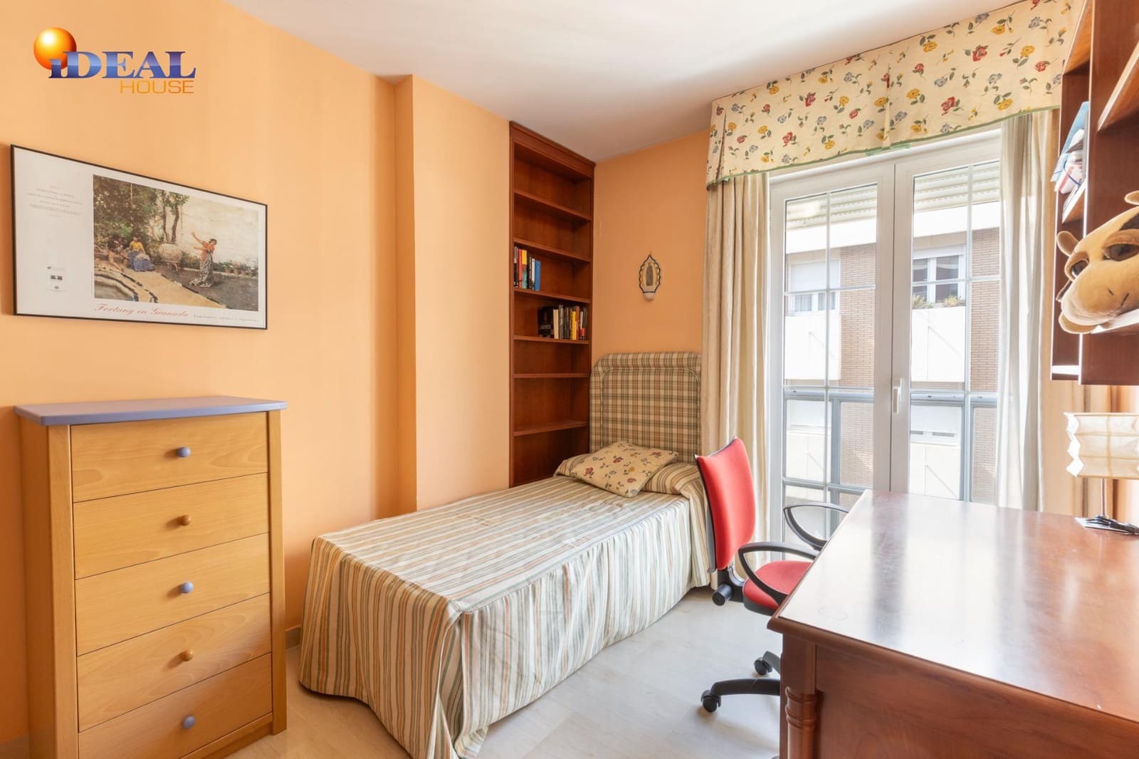 4 soveværelse Lejlighed til salg i Granada by med garage - € 580.000 (Ref: 9434318)