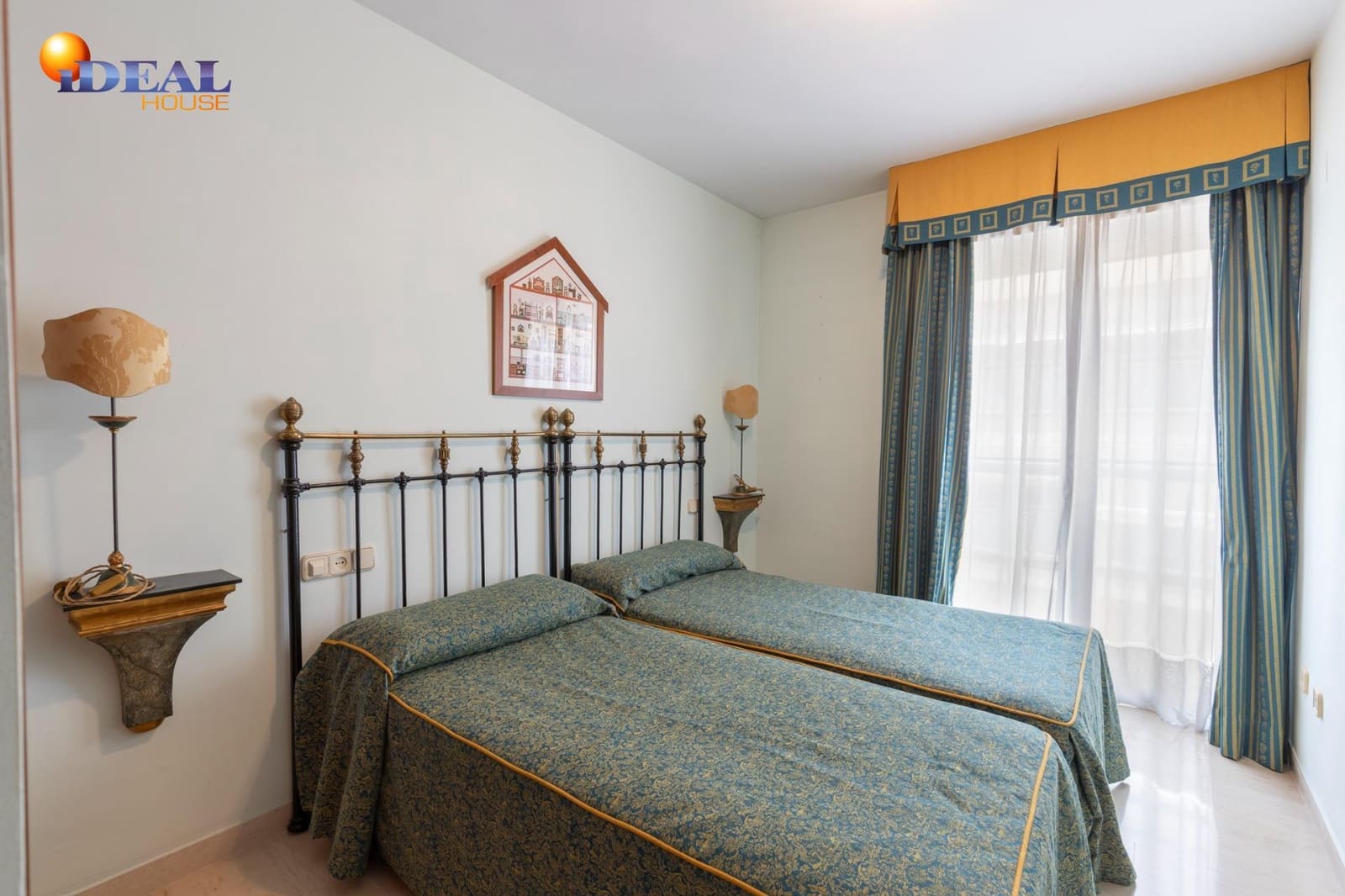 4 soveværelse Lejlighed til salg i Granada by med garage - € 580.000 (Ref: 9434318)