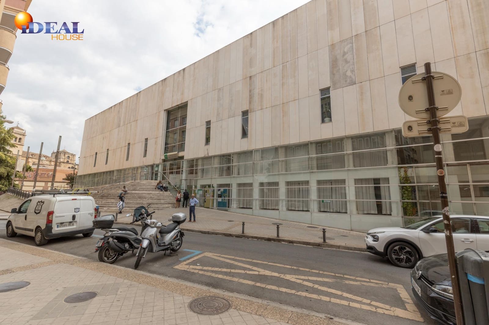 4 soveværelse Lejlighed til salg i Granada by med garage - € 580.000 (Ref: 9434318)