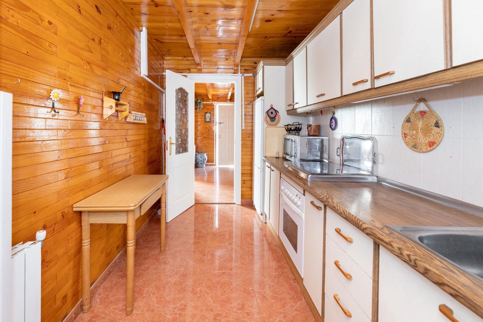 5 makuuhuone Asunto myytävänä paikassa Albolote mukana uima-altaan - 315 000 € (Ref: 9434326)