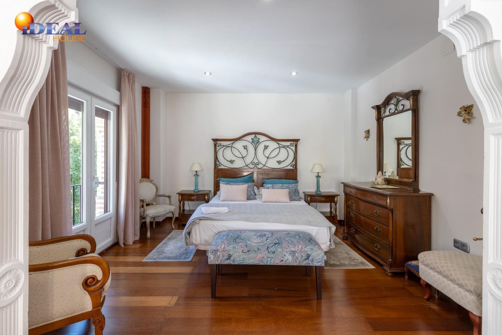 4 soverom Hus til salgs i Granada by med garasje - € 820 000 (Ref: 9434328)