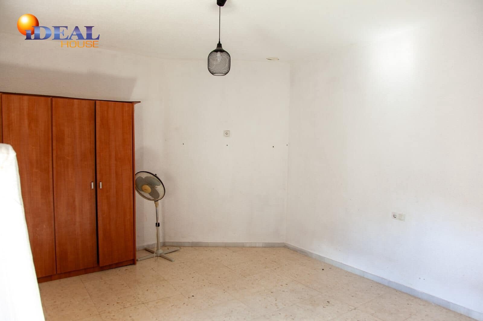3 bedroom Flat for sale in Baza - € 73,900 (Ref: 9434331)