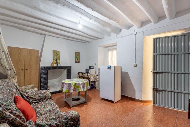 2 soverom Finca/Herregård til salgs i Montefrío med garasje - € 165 000 (Ref: 9434332)