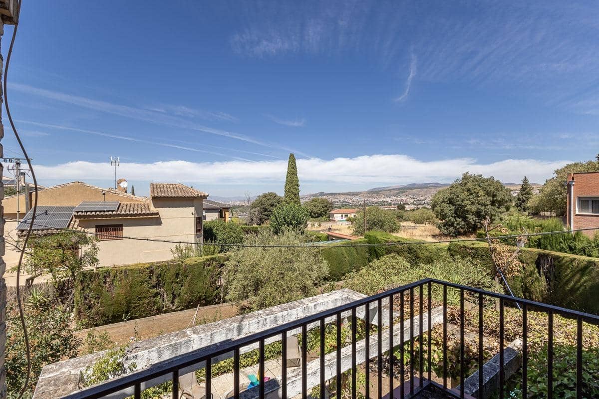 3 bedroom Villa for sale in La Zubia with pool garage - € 330,000 (Ref: 9434333)