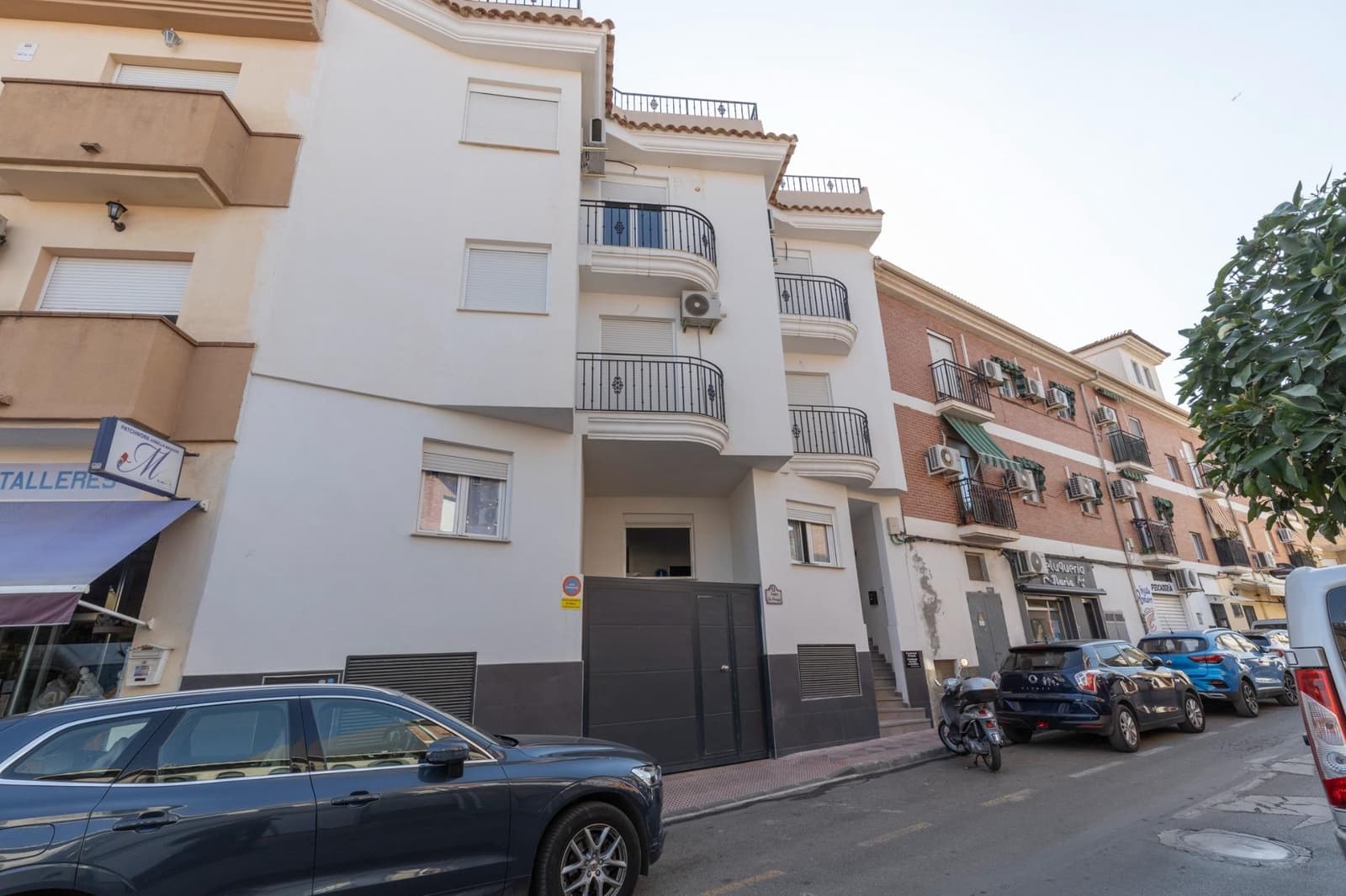 2 bedroom Flat for sale in Armilla - € 157,500 (Ref: 9434334)