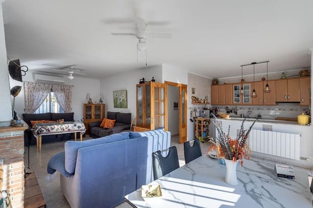 4 sovrum Villa till salu i Moraleda de Zafayona med pool garage - 279 000 € (Ref: 9434335)