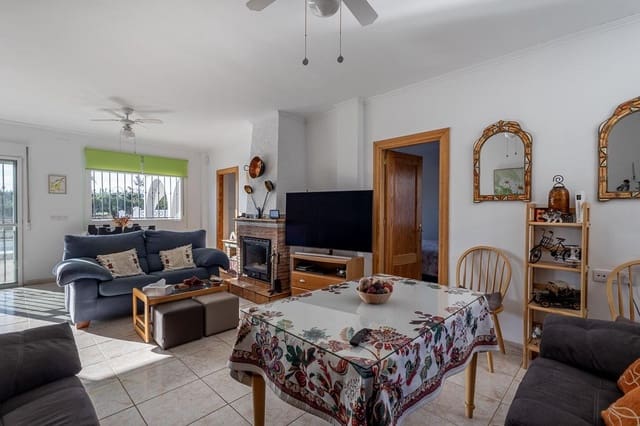 4 sovrum Villa till salu i Moraleda de Zafayona med pool garage - 279 000 € (Ref: 9434335)