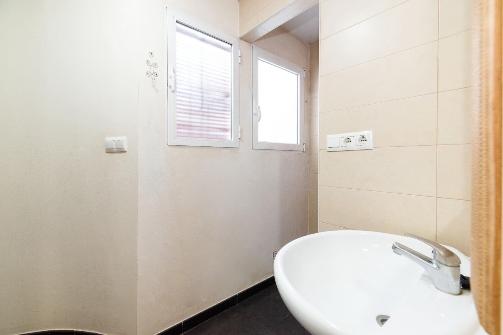 4 chambre Maison de Ville à vendre à Santa Fe - 129 900 € (Ref: 9434336)