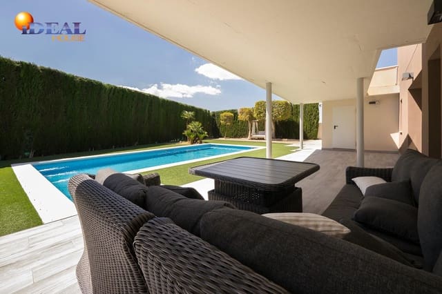 5 quarto Moradia para venda em Otura com piscina garagem - 795 000 € (Ref: 9434339)