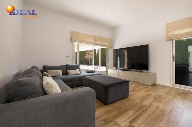 5 quarto Moradia para venda em Otura com piscina garagem - 795 000 € (Ref: 9434339)