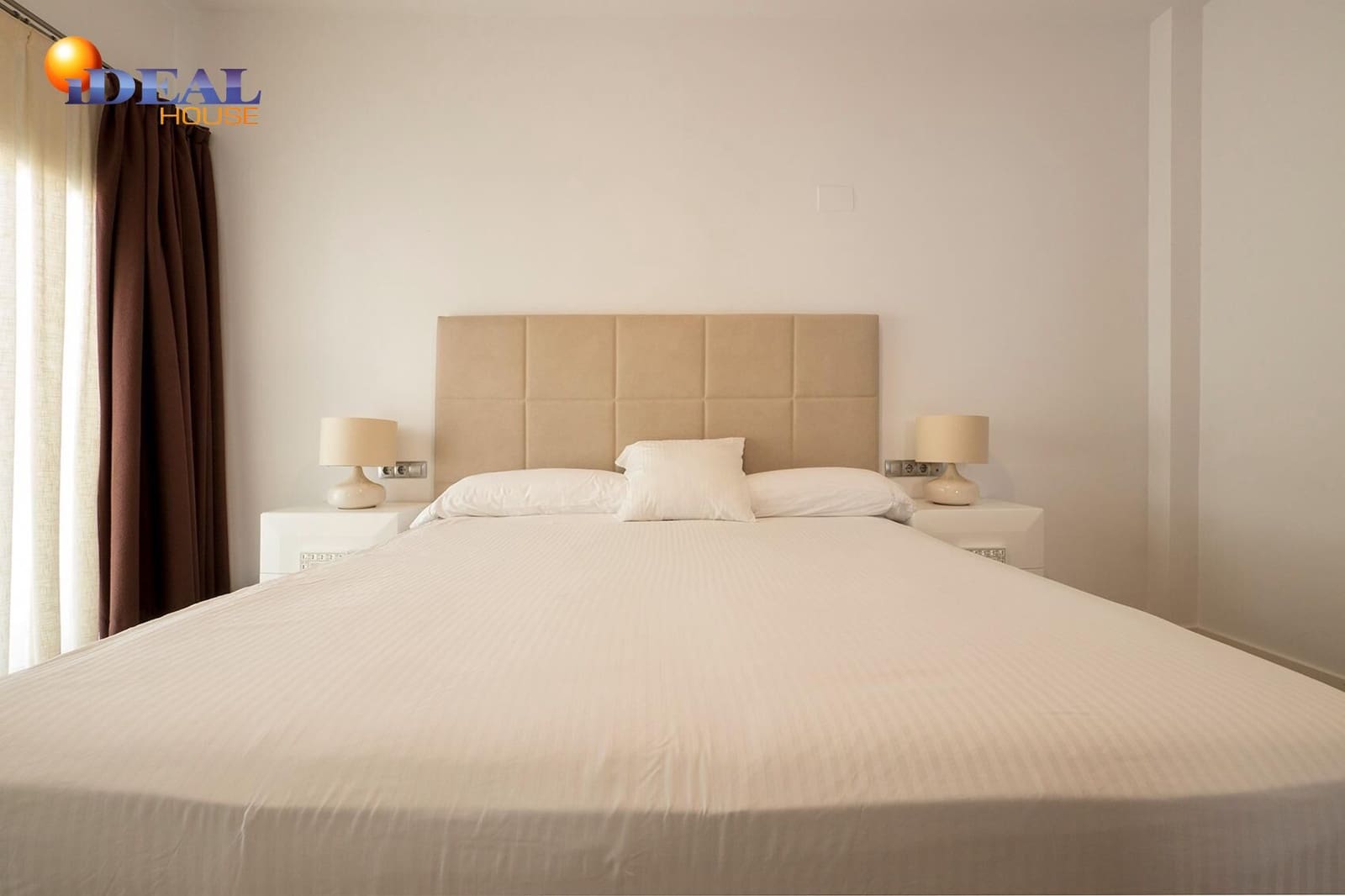 5 bedroom Villa for sale in Otura with pool garage - € 795,000 (Ref: 9434339)