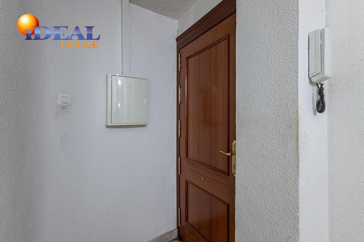 2 makuuhuone Asunto myytävänä paikassa Granada kaupunki - 198 500 € (Ref: 9434340)