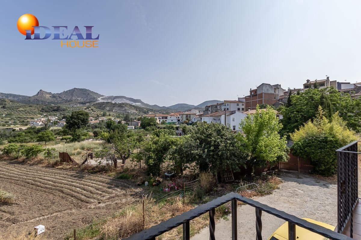 4 bedroom Townhouse for sale in Beas de Granada with garage - € 179,000 (Ref: 9434341)